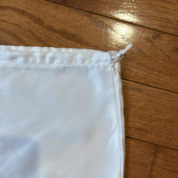 Michael Kors Set of Two White Drawstring Bags - Picture 7 of 13